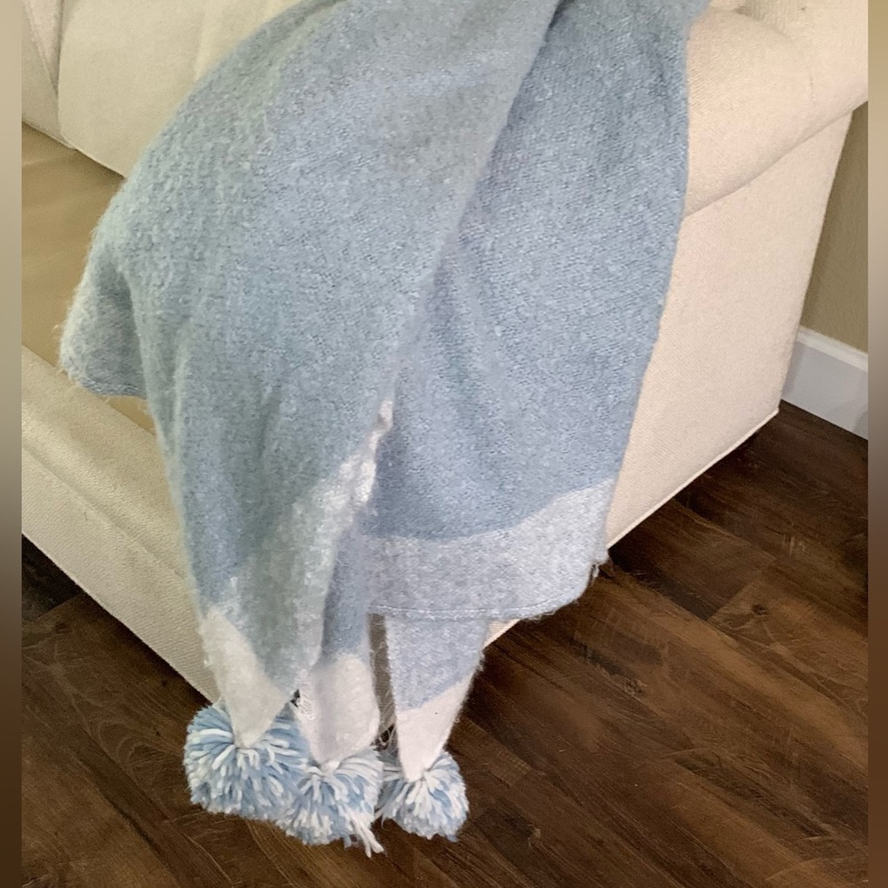 kensie home blanket throw with pom